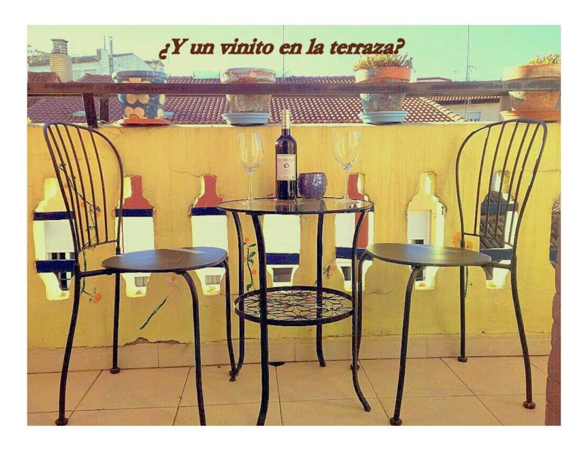 Atico Con Encanto En El Centro De Logroño Kültér fotó